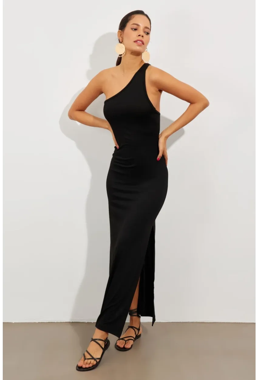 Kadın Siyah Tek Omuz Yırtmaçlı Maxi Elbise EY2498