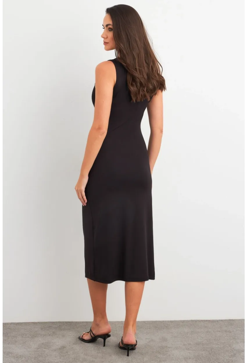 Kadın Siyah Toka Aksesuarlı Yırtmaçlı Midi Elbise EY3023