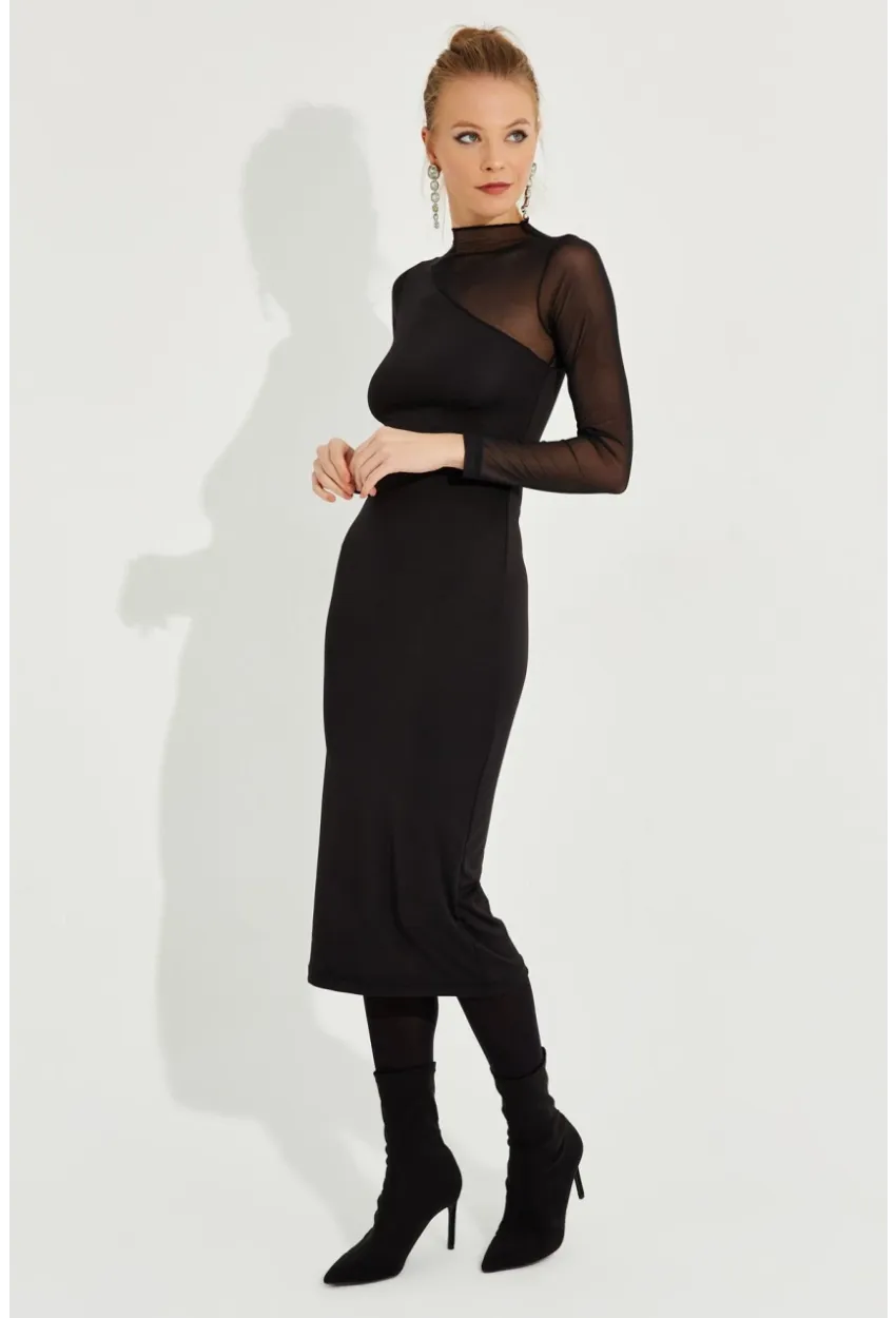 Kadın Siyah Tül Detaylı Asimetrik Midi Elbise EY2601