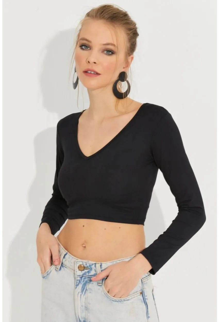 Kadın Siyah V Yaka Crop Bluz LPP1241