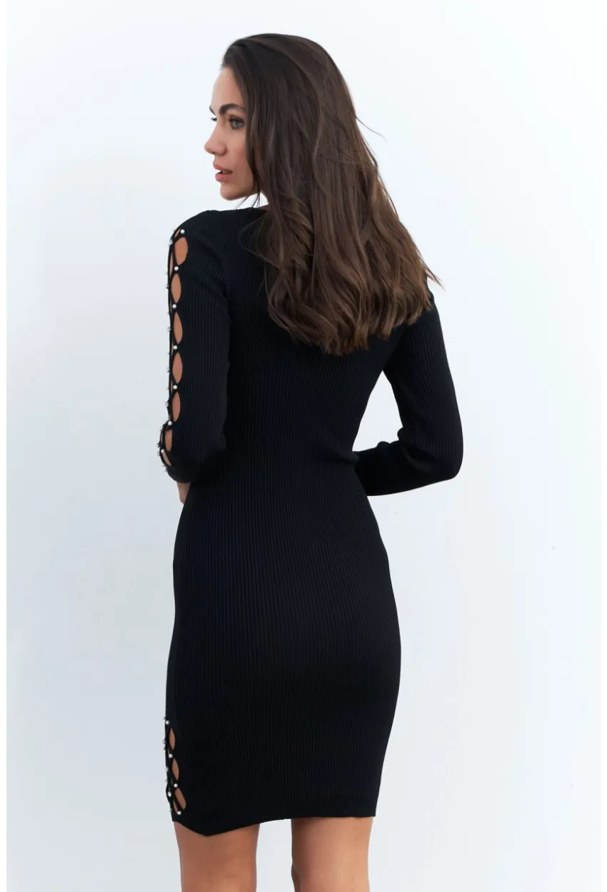 Kadın Siyah V Yaka İncili Triko Midi Elbise RM08