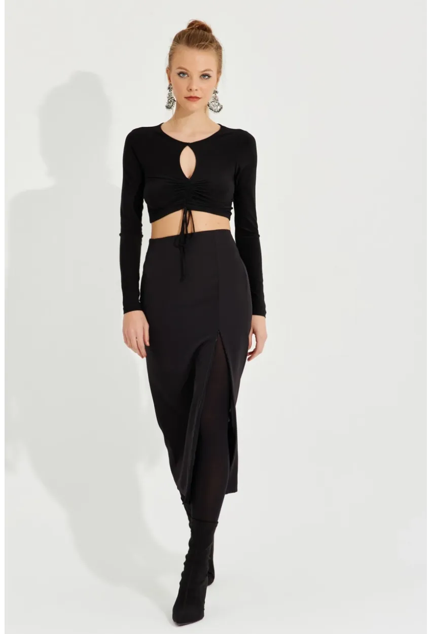 Kadın Siyah Yırtmaçlı Fermuarlı Midi Etek YEL221370