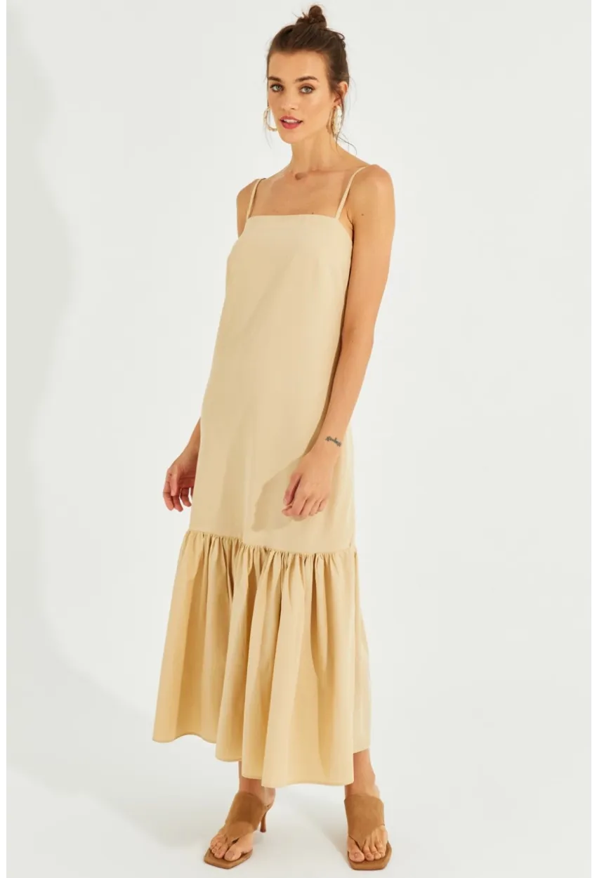 Kadın Vanilya Eteği Volanlı Askılı Midi Elbise MEN2001