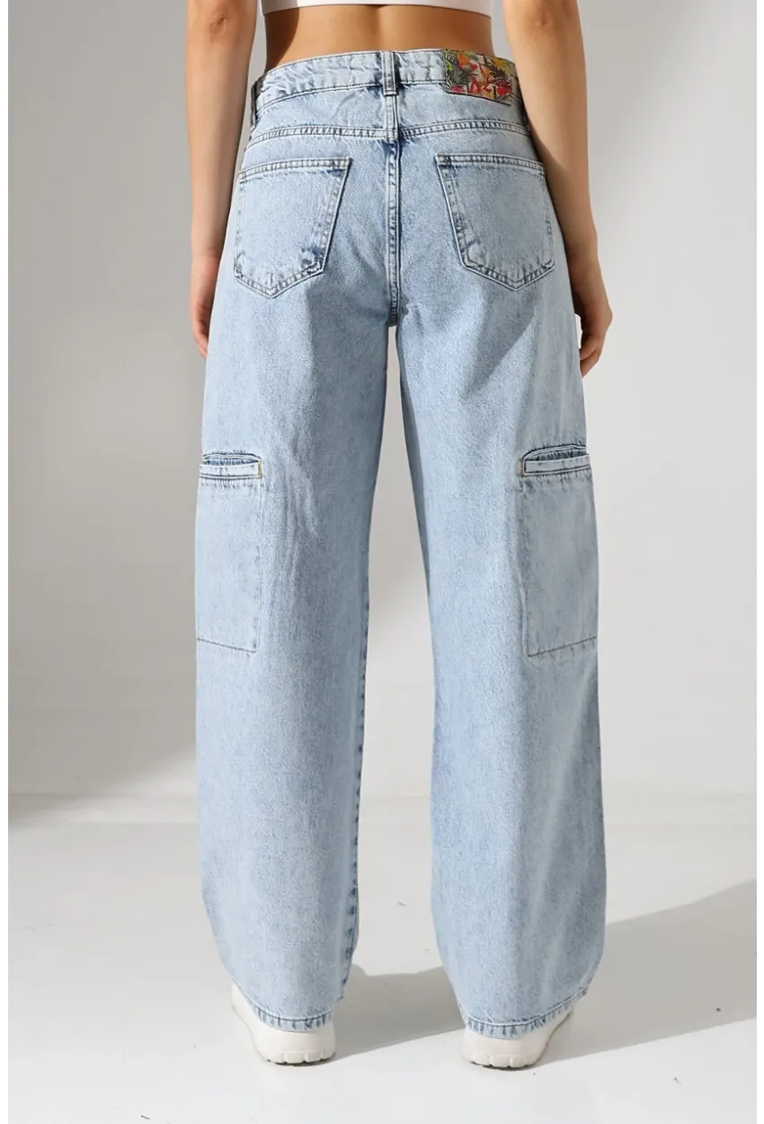 Açık Mavi Geniş Paça Jean Pantolon