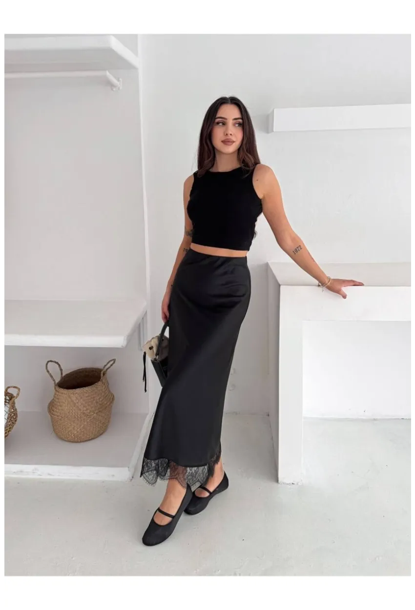 Dantel Detay Saten Uzun Etek