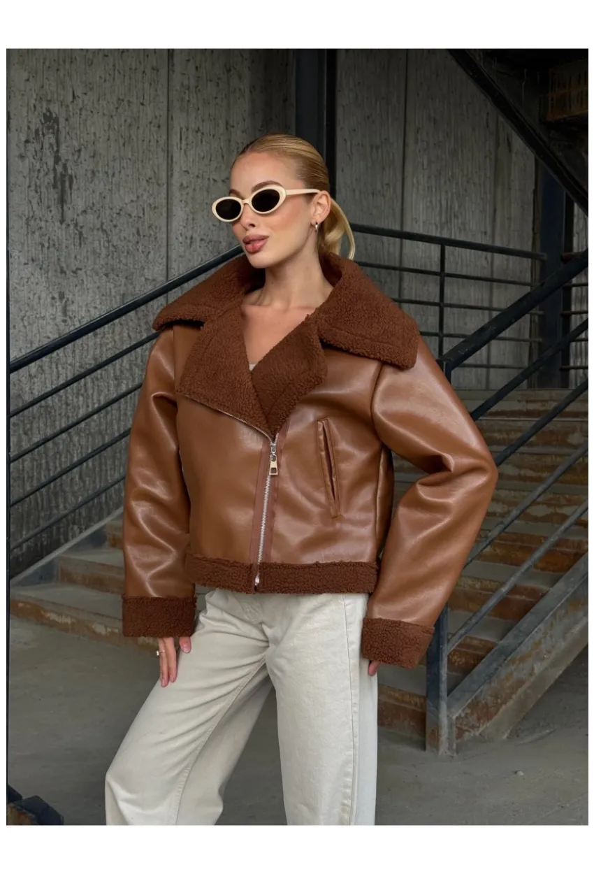 Fermuar Detaylı İçi Kürklü Suni Deri Mont Kahverengi