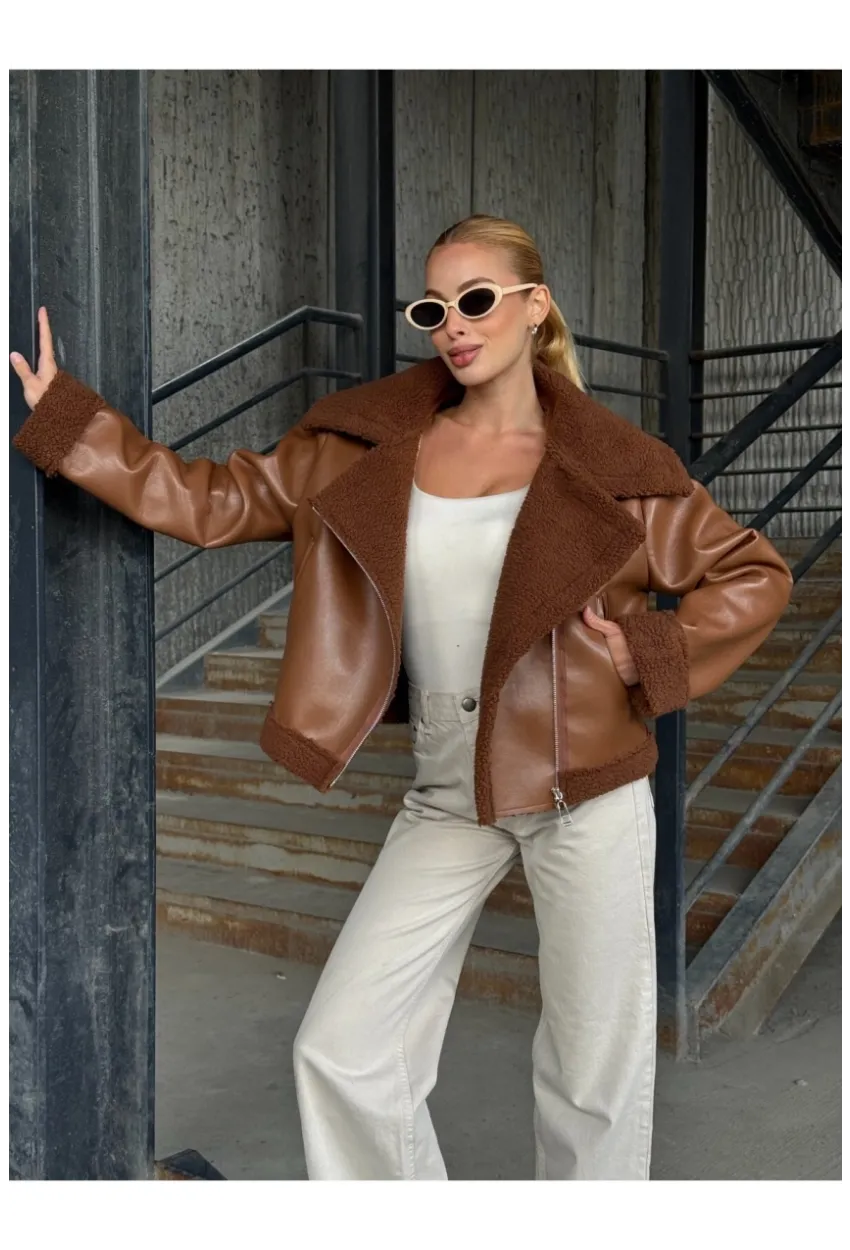 Fermuar Detaylı İçi Kürklü Suni Deri Mont Kahverengi