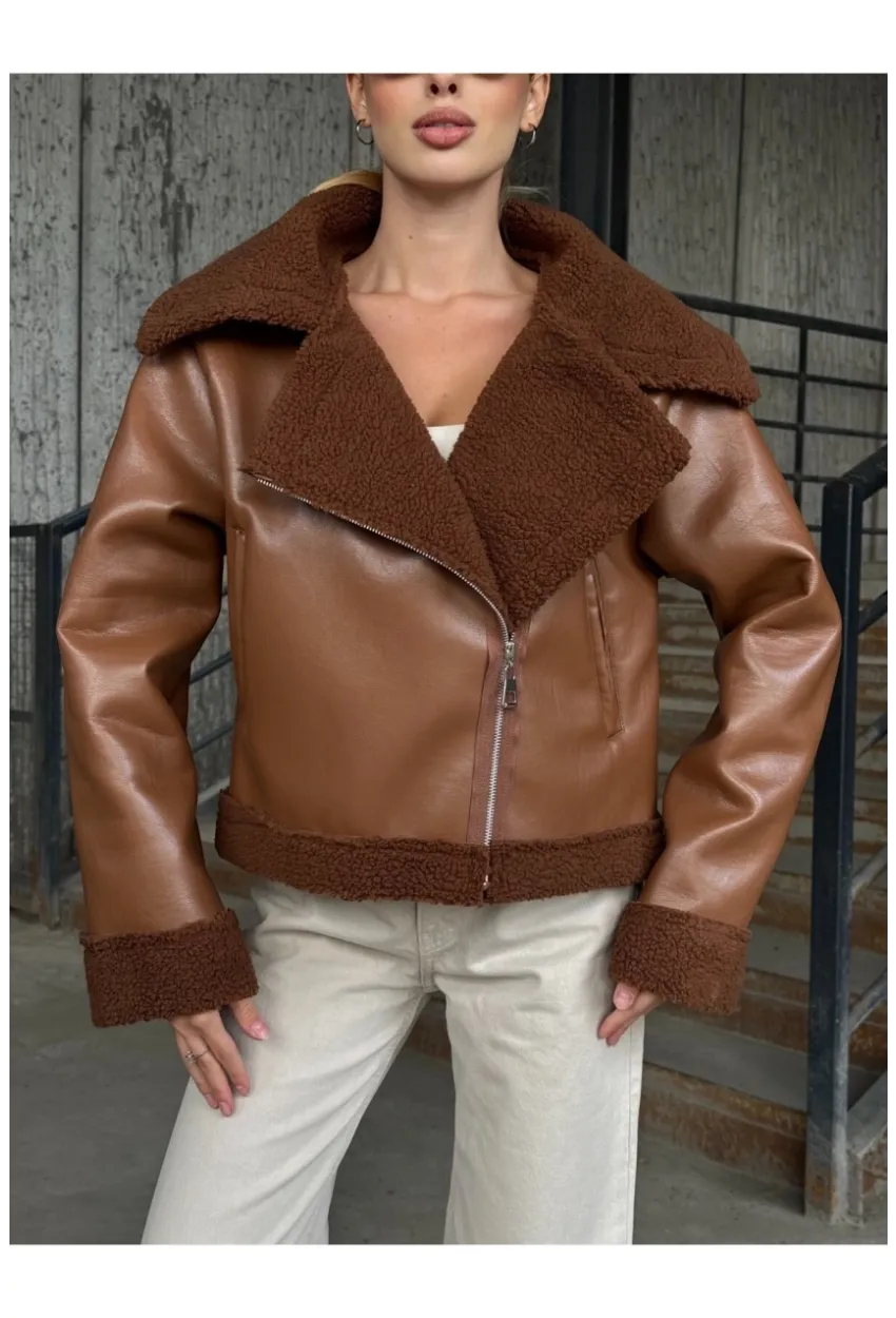 Fermuar Detaylı İçi Kürklü Suni Deri Mont Kahverengi