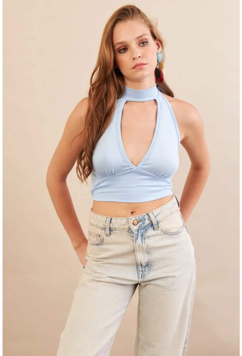 Kadın Bebe Mavi Sırt Detaylı Pencereli Crop Bluz EY3108