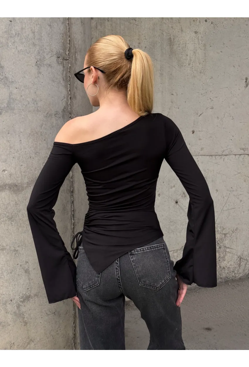 Kadın Bel Detay Kayık Yaka Uzun Kol Siyah Bluz