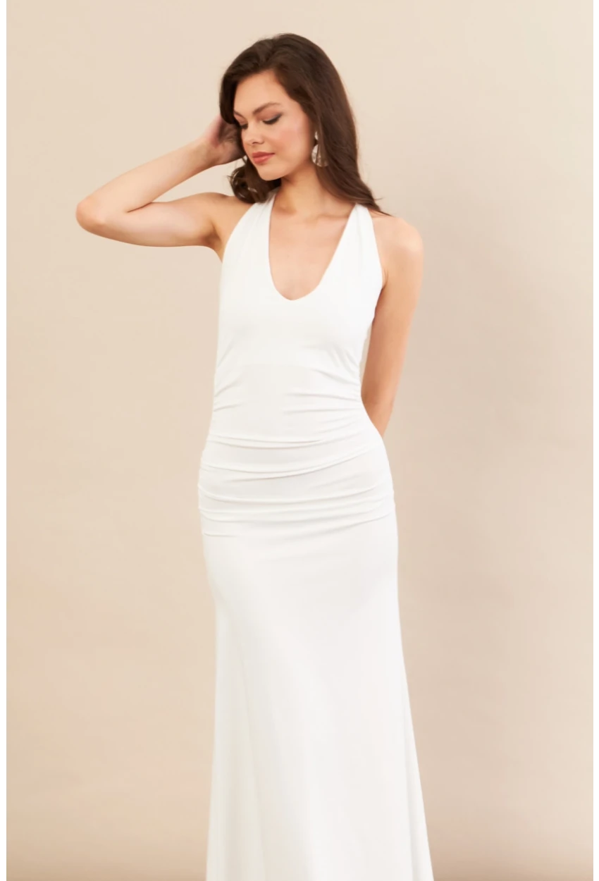 Kadın Beyaz Sırtı Açık Boyun Bağlamalı Maxi Elbise DCF061