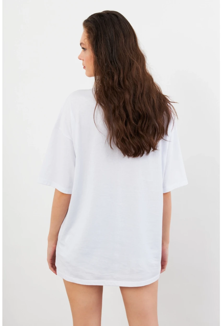 Kadın Beyaz Taşlı Salaş T-Shirt TF86