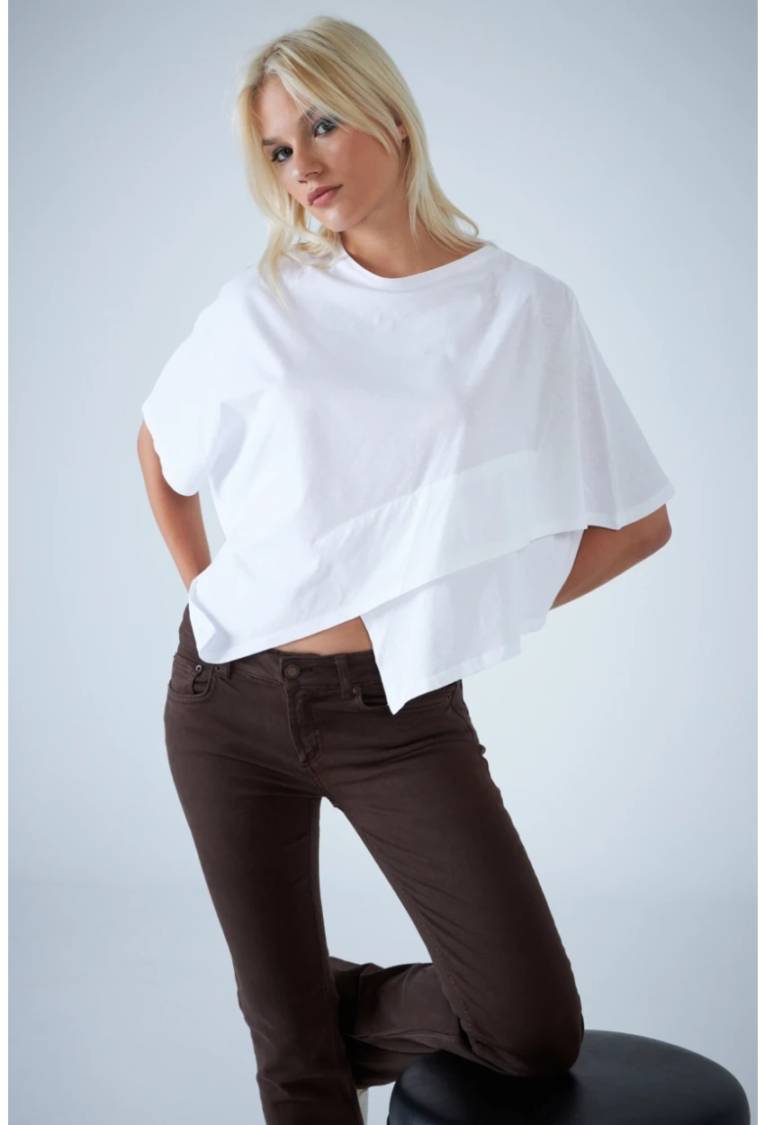 Kadın Beyaz Yarasa Kol Asimetrik T-Shirt LPP1315