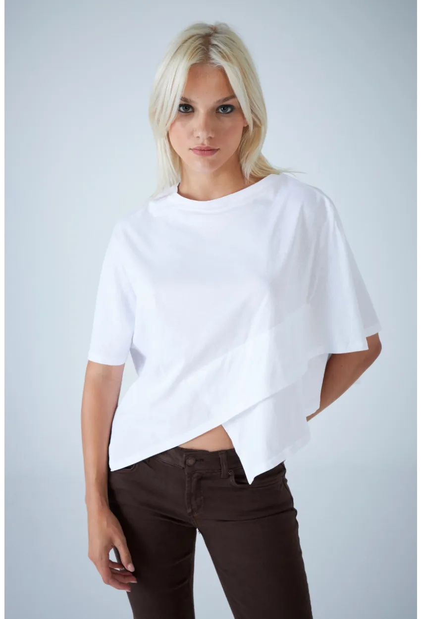 Kadın Beyaz Yarasa Kol Asimetrik T-Shirt LPP1315