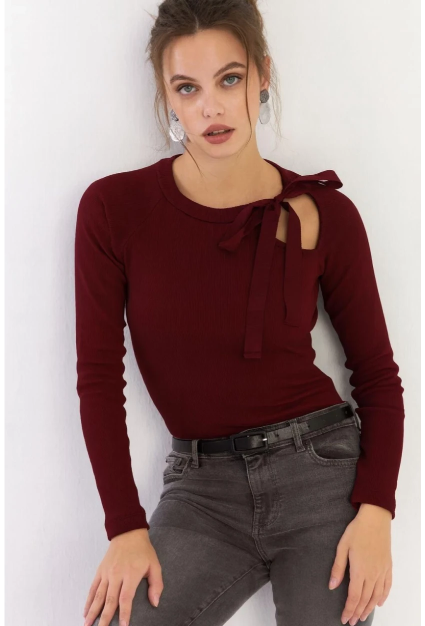 Kadın Bordo Boyun Bağlamalı Kaşkorse Bluz EY2930