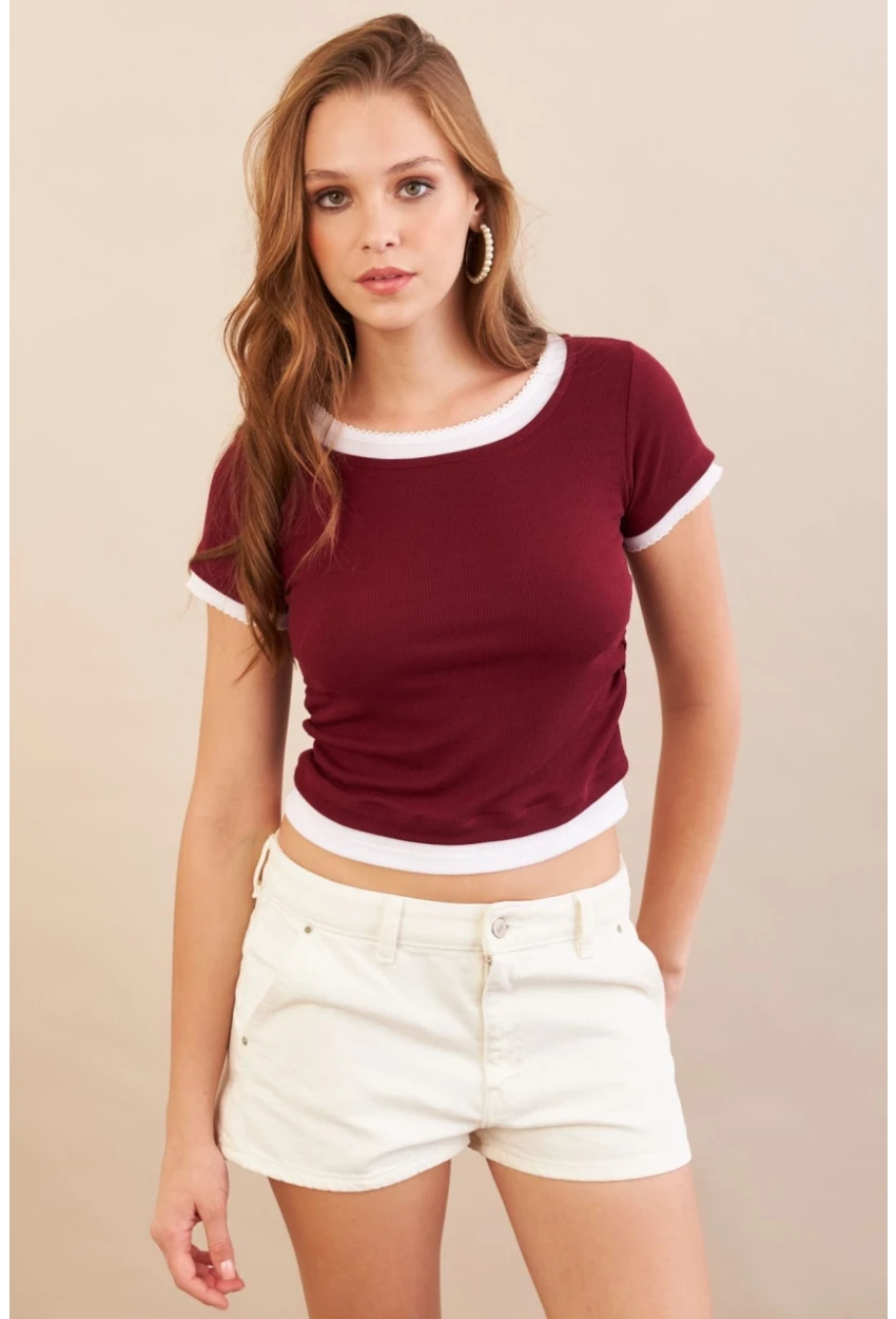 Kadın Bordo Büzgülü Beyaz Garnili Bluz MX9465