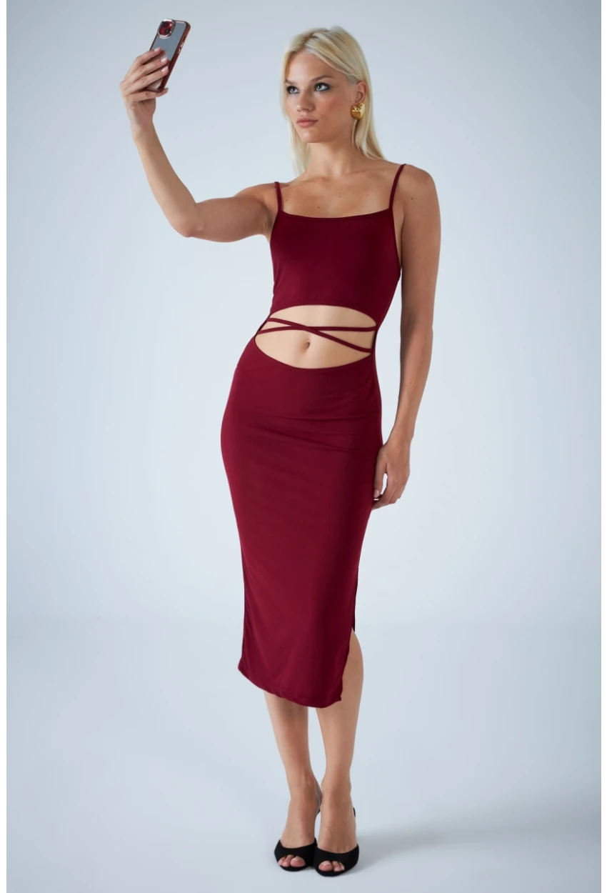 Kadın Bordo Sırtı Açık Pencereli Midi Elbise CEL001