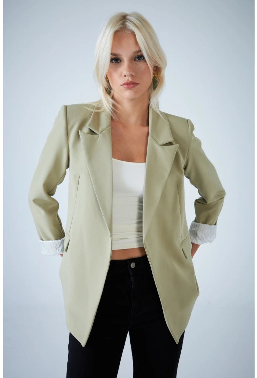 Kadın Çağla Yeşili Çizgi Astarlı Blazer Ceket BES3049