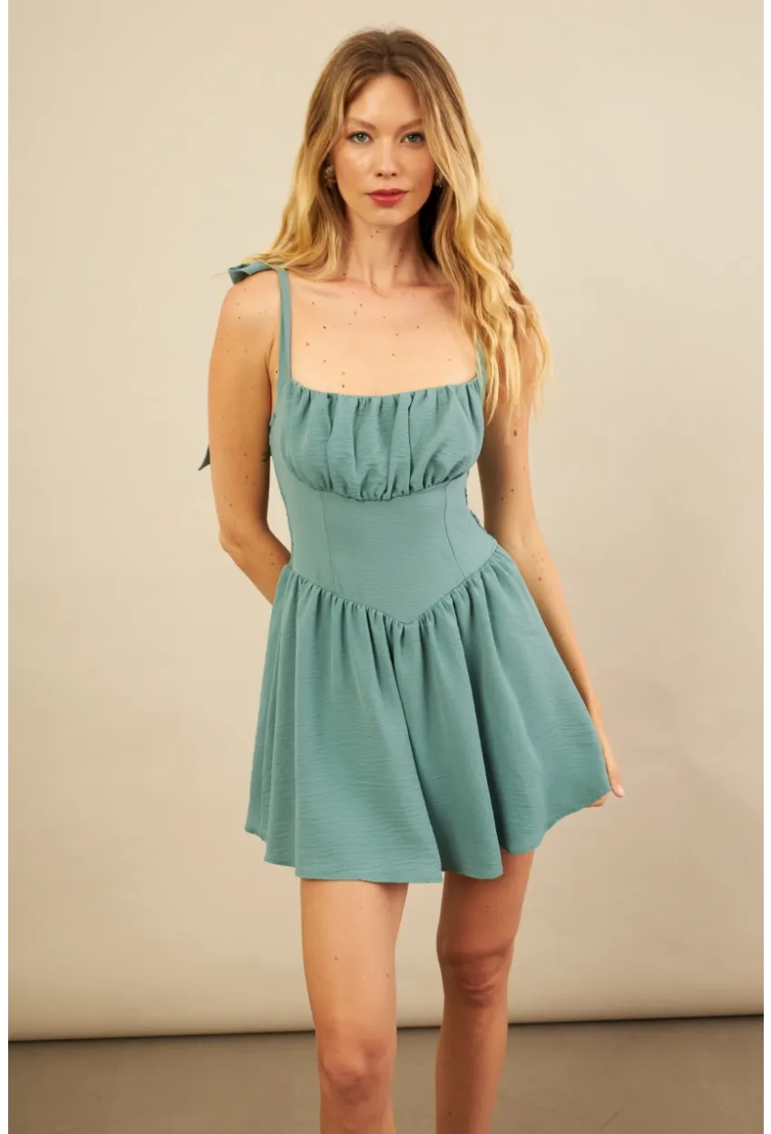 Kadın Çağla Yeşili Sırtı Gipeli Mini Elbise YEL221688