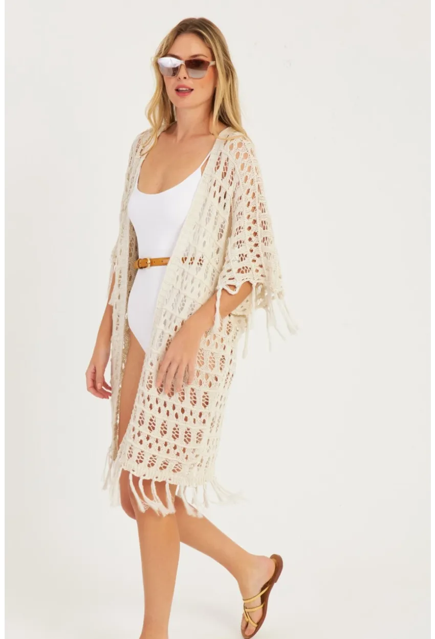 Kadın Ekru Ajurlu Püsküllü Hırka YV224