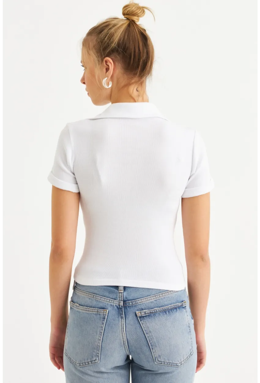 Kadın Ekru Aksesuarlı Crop Bluz COL3008