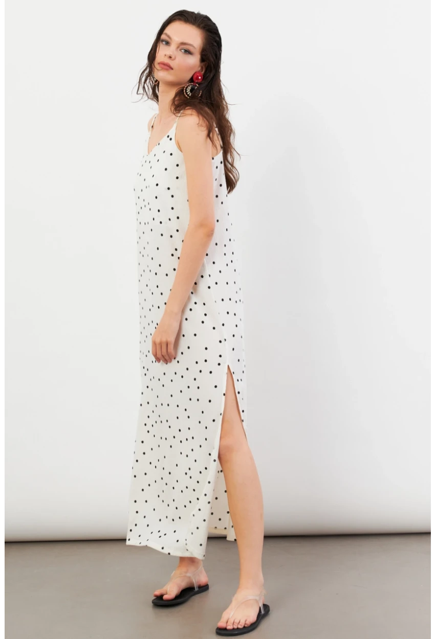 Kadın Ekru Askılı Puantiyeli Krinkıl Midi Elbise AYD413