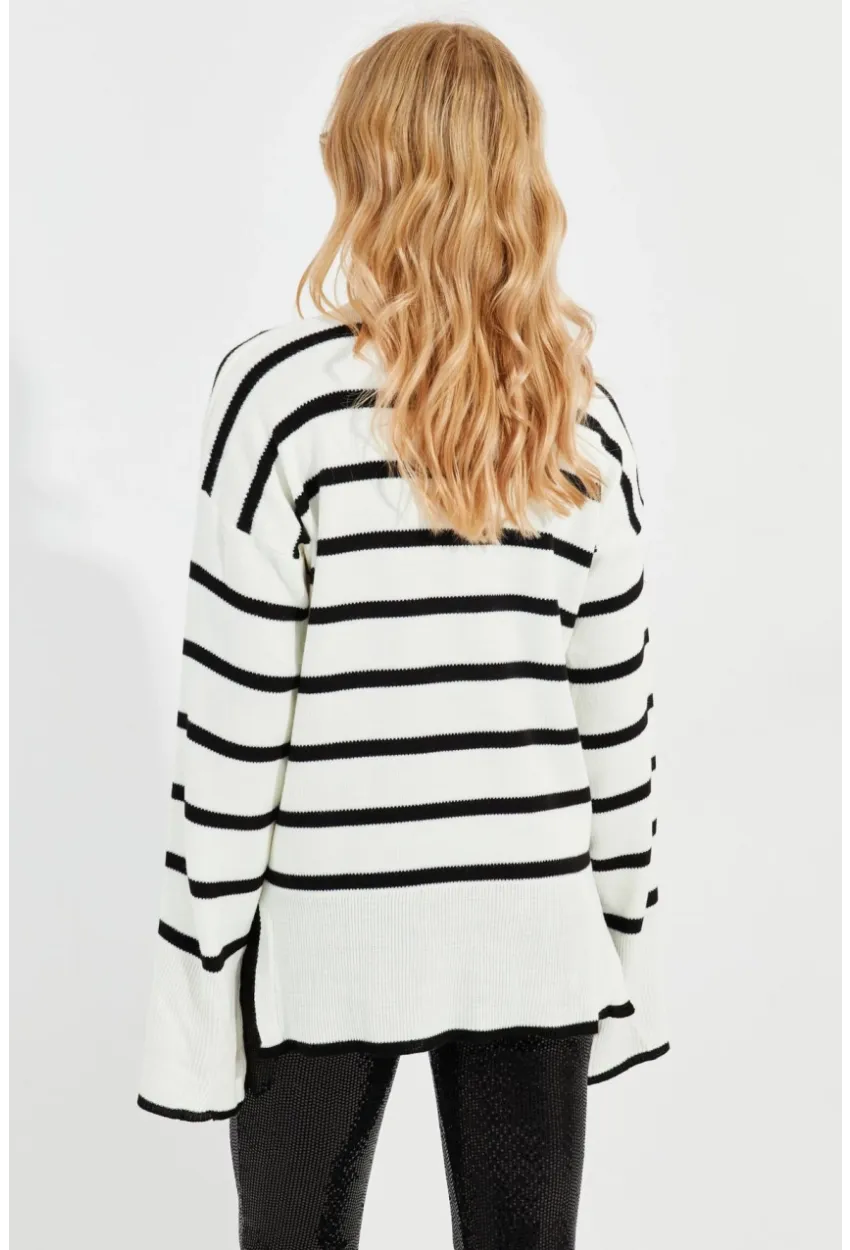 Kadın Ekru Balıkçı Yaka Çizgili Kazak Q976