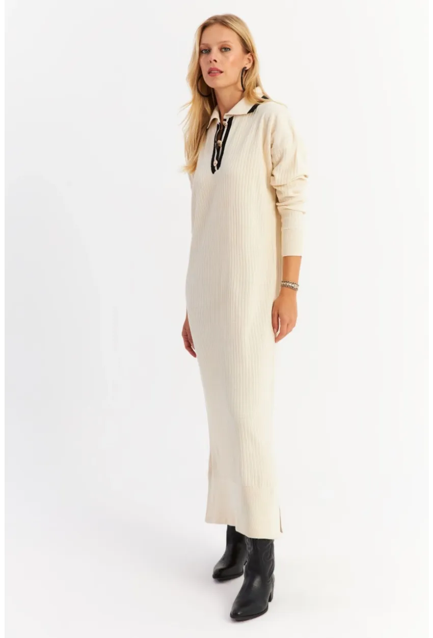 Kadın Ekru Polo Yaka Triko Maxi Elbise MNUV17