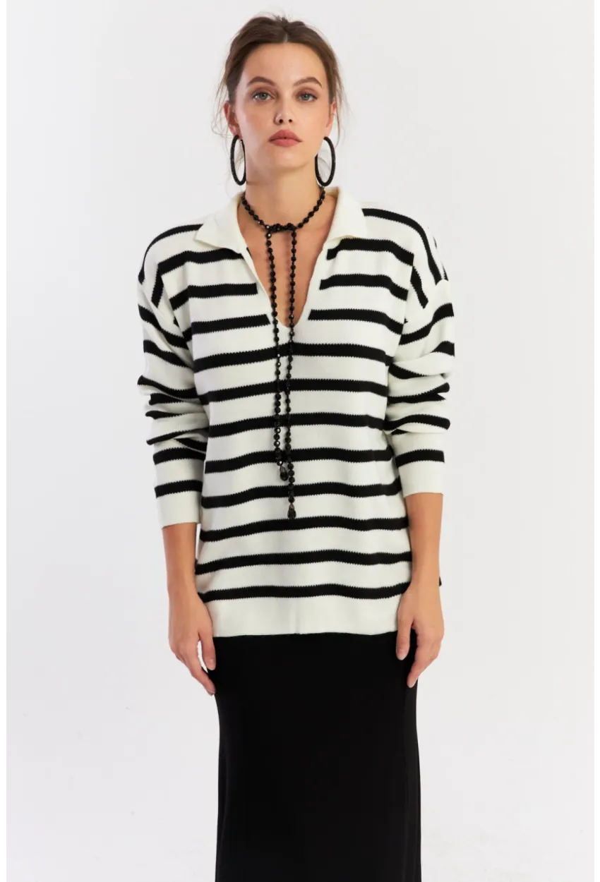 Kadın Ekru-Siyah Polo Yaka Çizgili Triko Kazak COL01