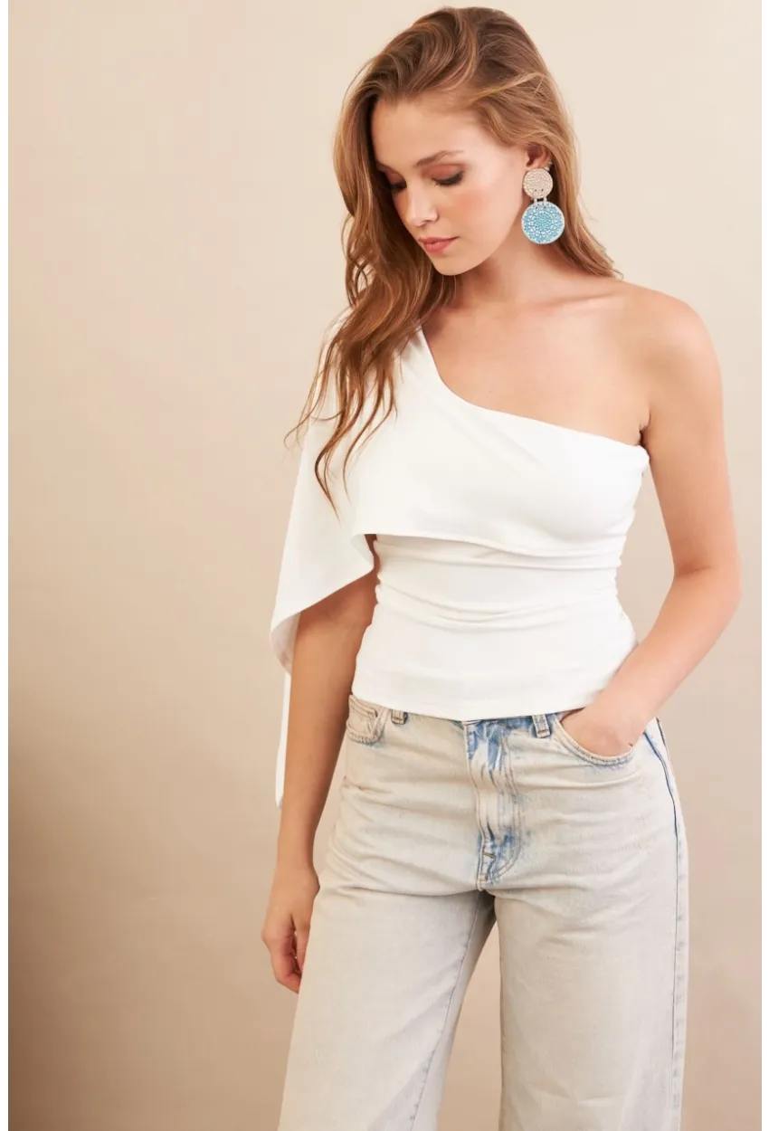 Kadın Ekru Tek Omuz Bluz AN6015