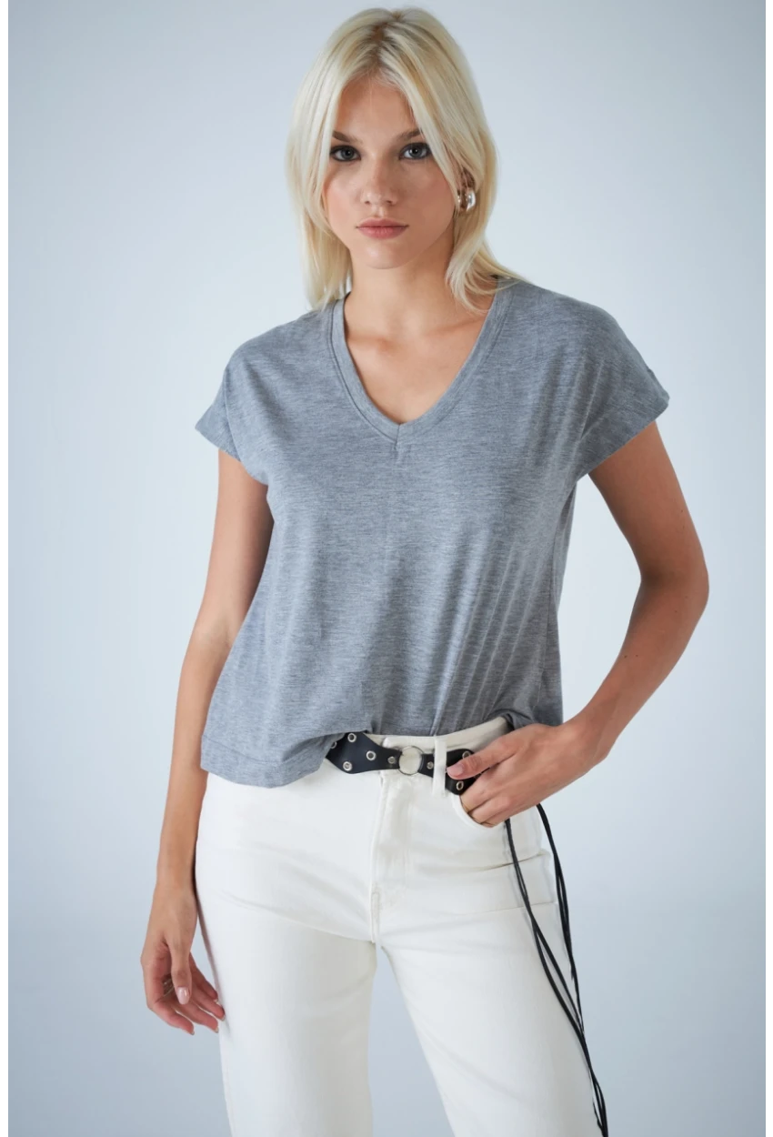 Kadın Gri V Yaka T-Shirt LPP1311