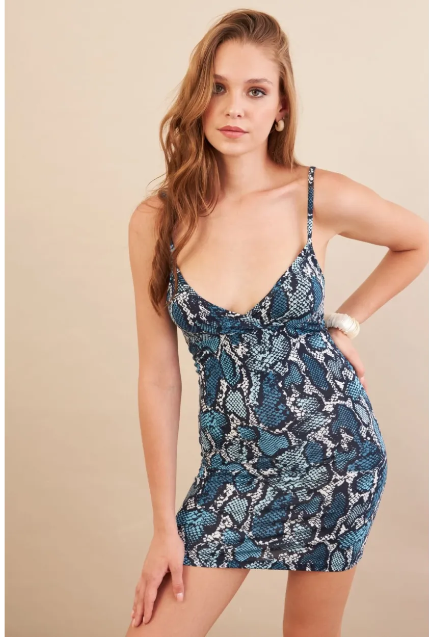 Kadın İndigo Askılı Yılan Desenli Mini Elbise LPP1129-90