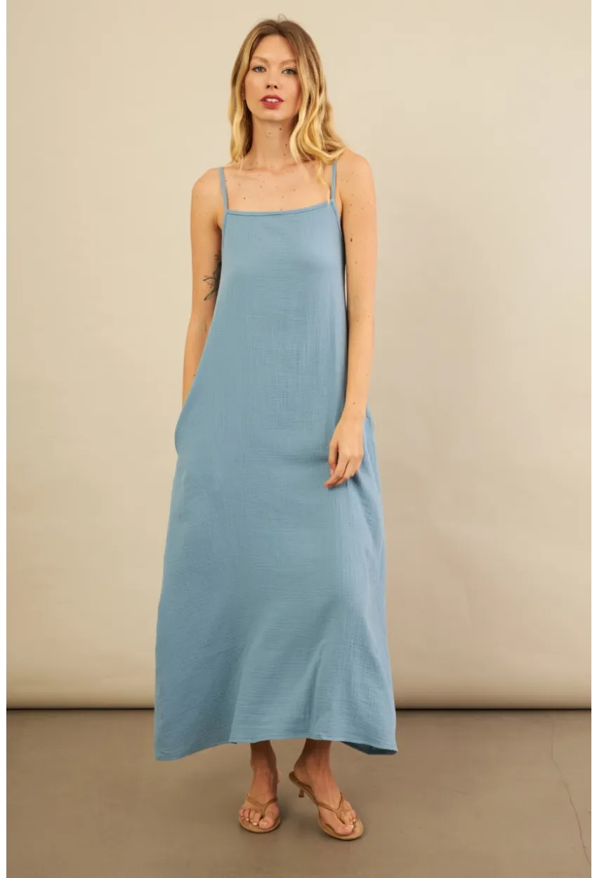 Kadın İndigo Cepli İp Askılı Midi Müslin Elbise BTY100