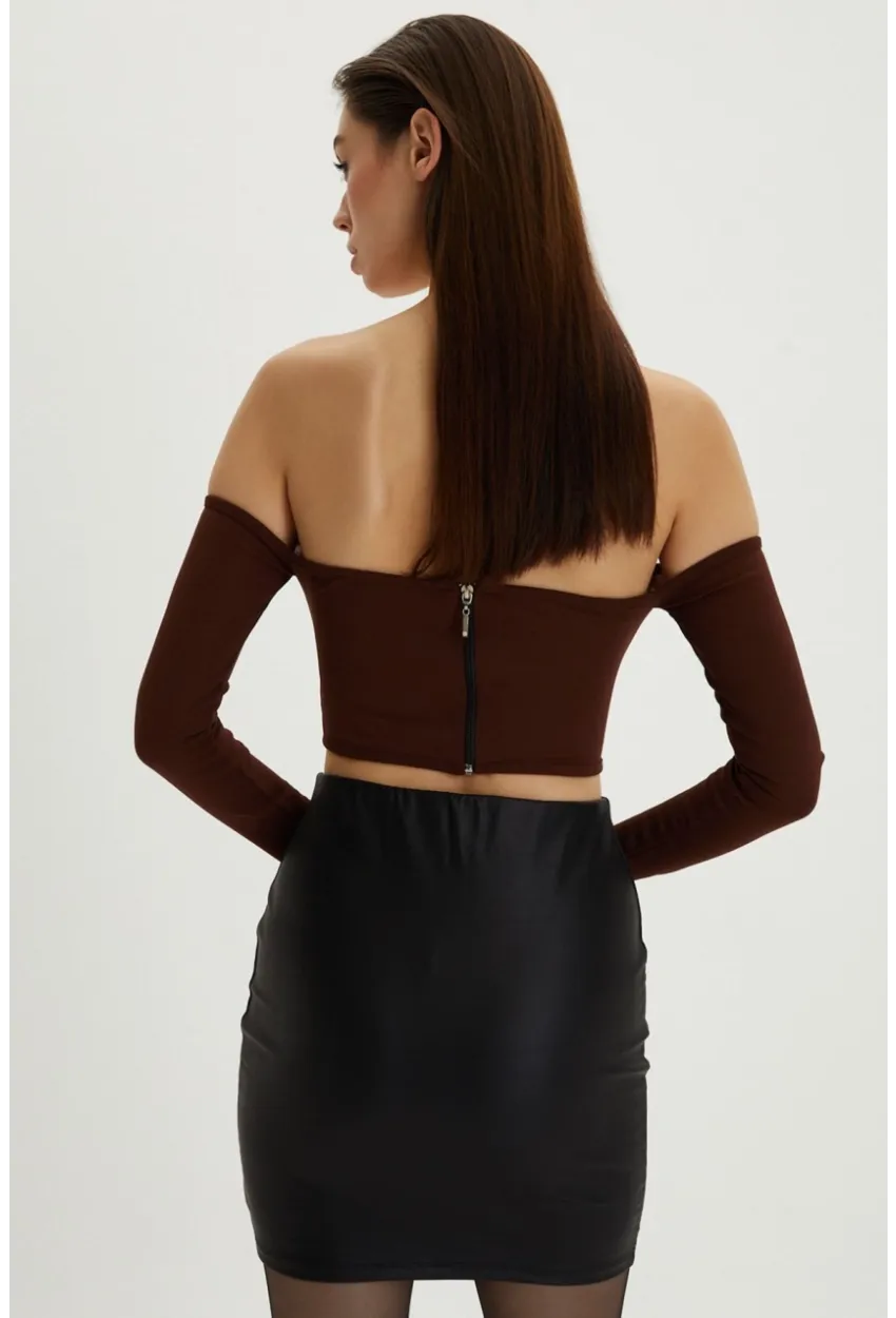 Kadın Kahverengi Sırt Fermuarlı Crop Bluz B518