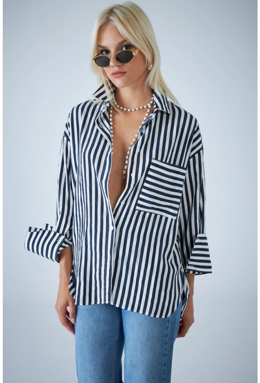 Kadın Lacivert Çizgili Cepli Gömlek ELN601