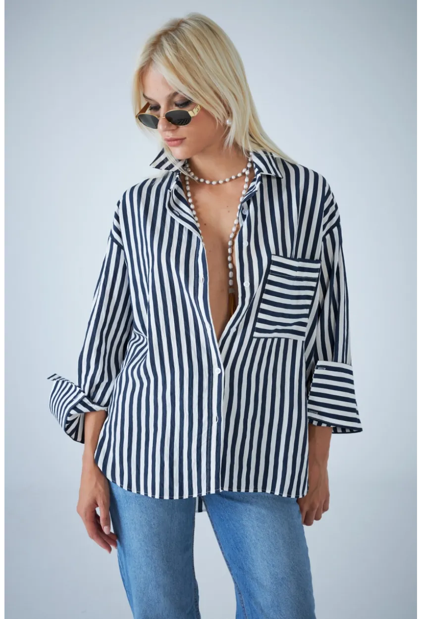 Kadın Lacivert Çizgili Cepli Gömlek ELN601