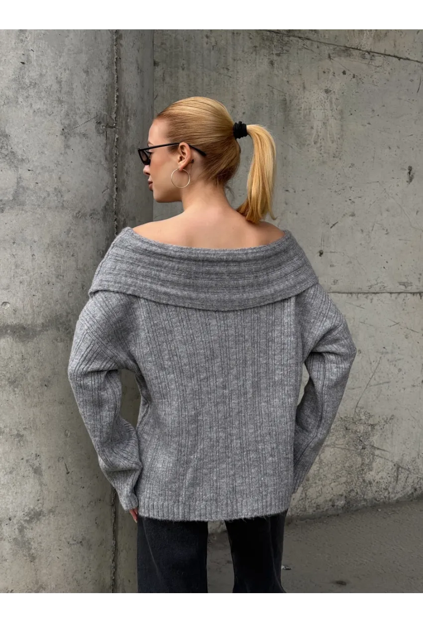 Kadın Madonna Yaka Triko Gri