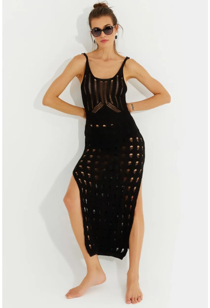 Kadın Siyah Ajurlu Triko Maxi Elbise SF2504