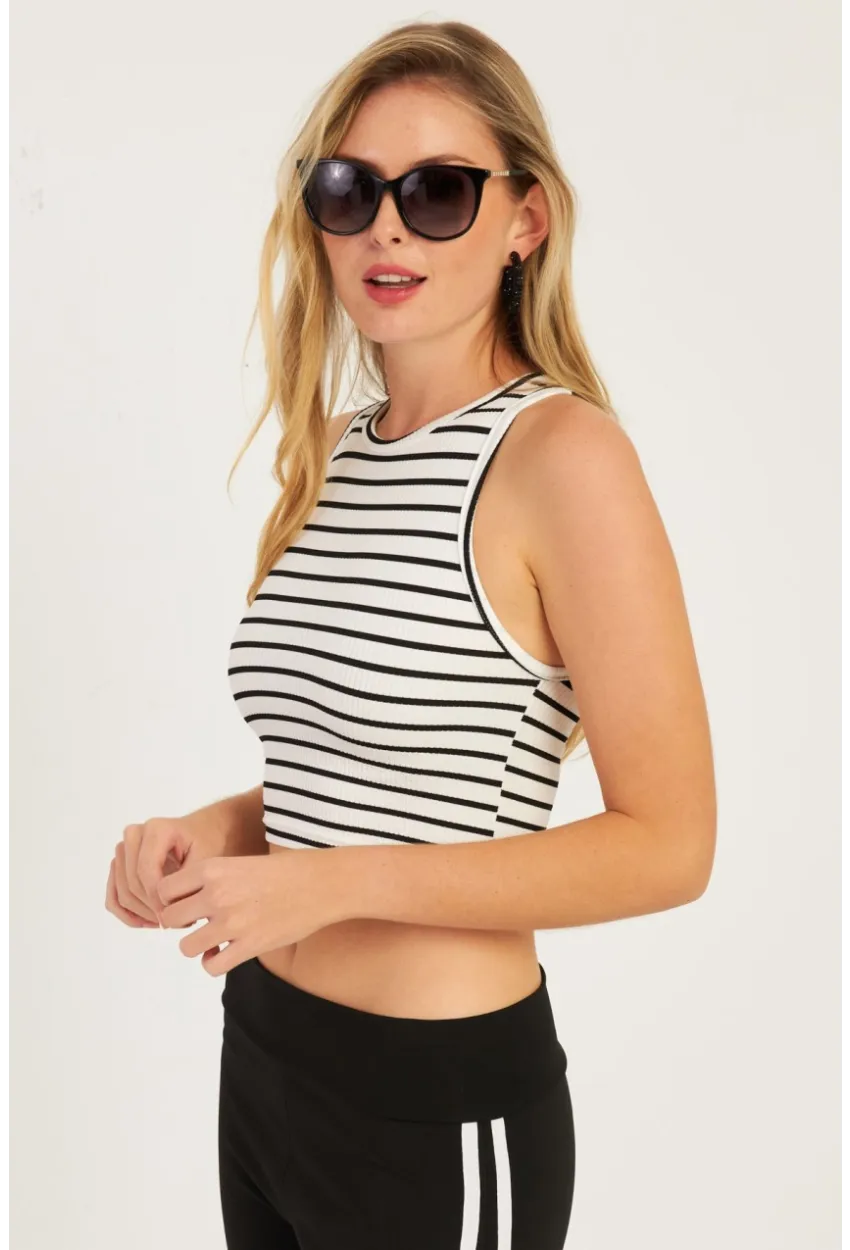 Kadın Siyah-Beyaz İkili Çizgili Crop Bluz CG346
