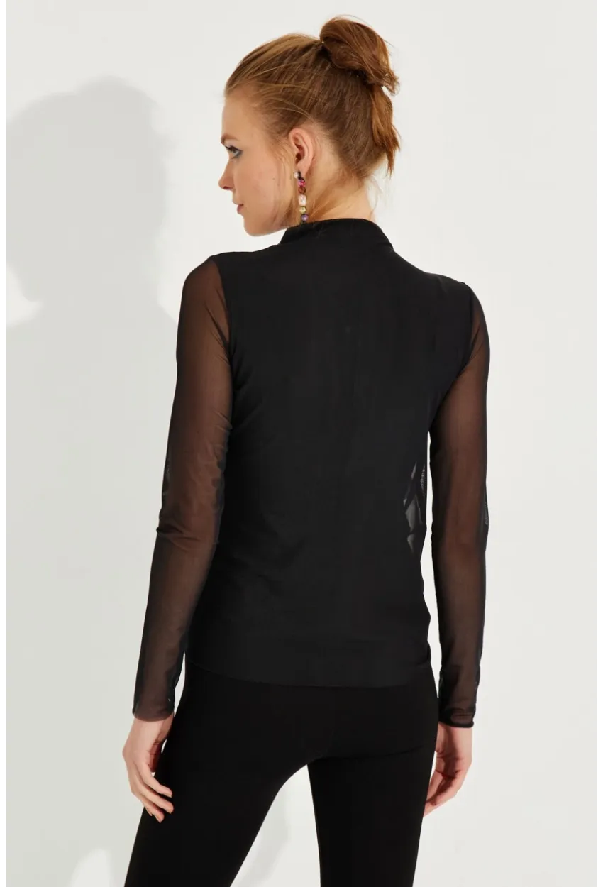 Kadın Siyah Büzgülü Drapeli Tül Bluz LPP1244