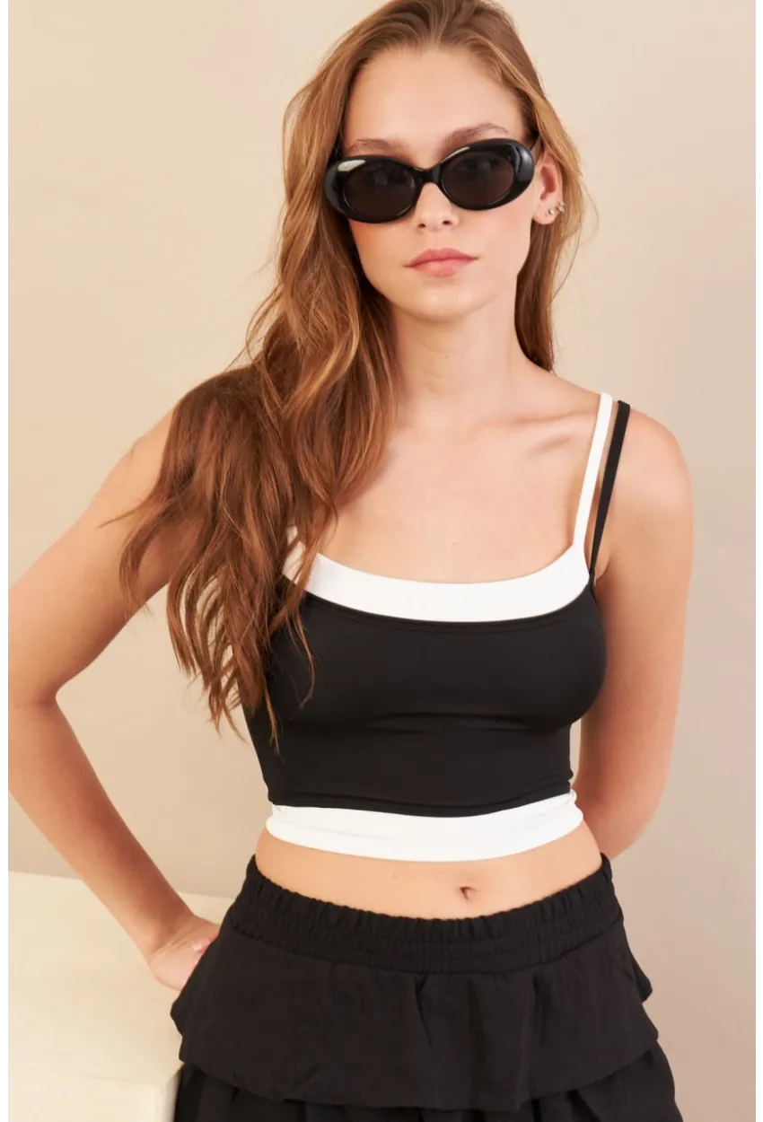 Kadın Siyah Color Block Askılı Crop Bluz AN8082