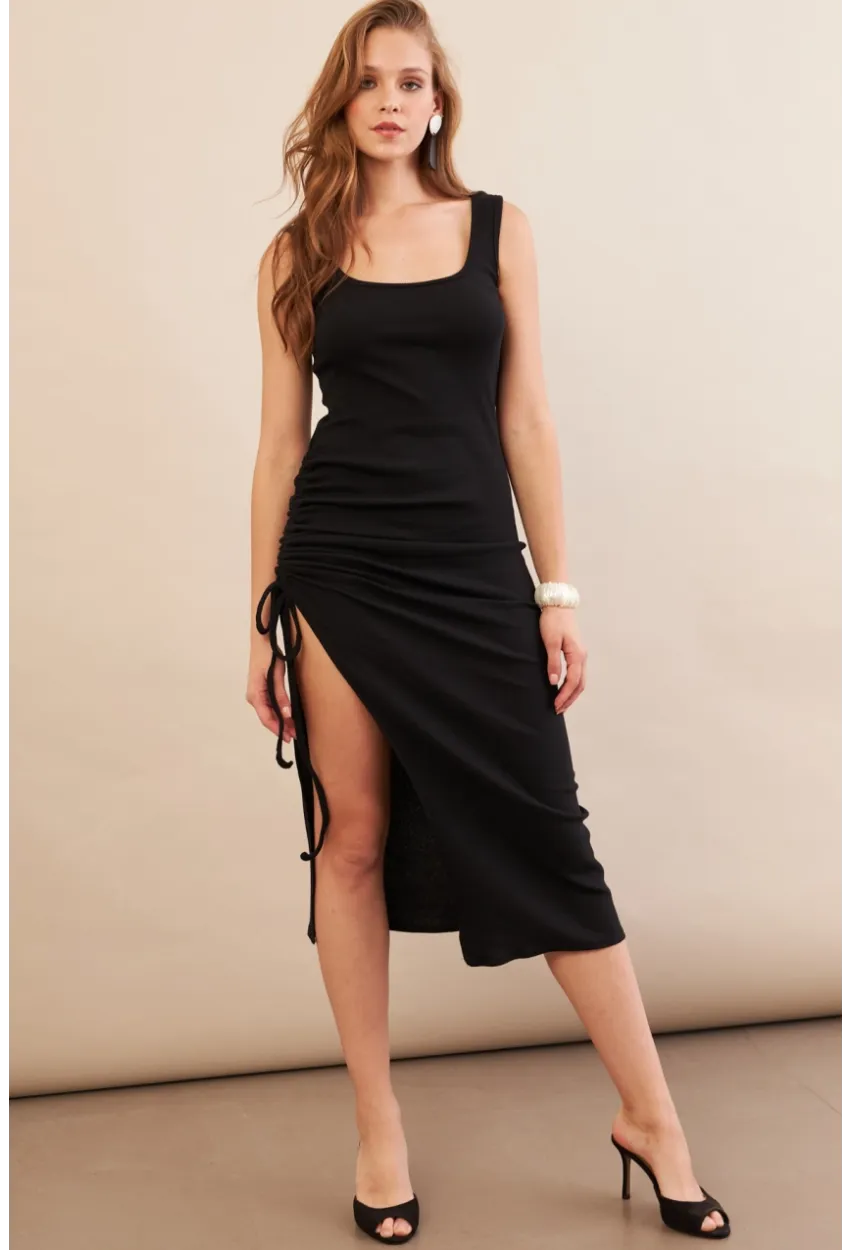 Kadın Siyah Drapeli Midaxi Kaşkorse Elbise EY3112