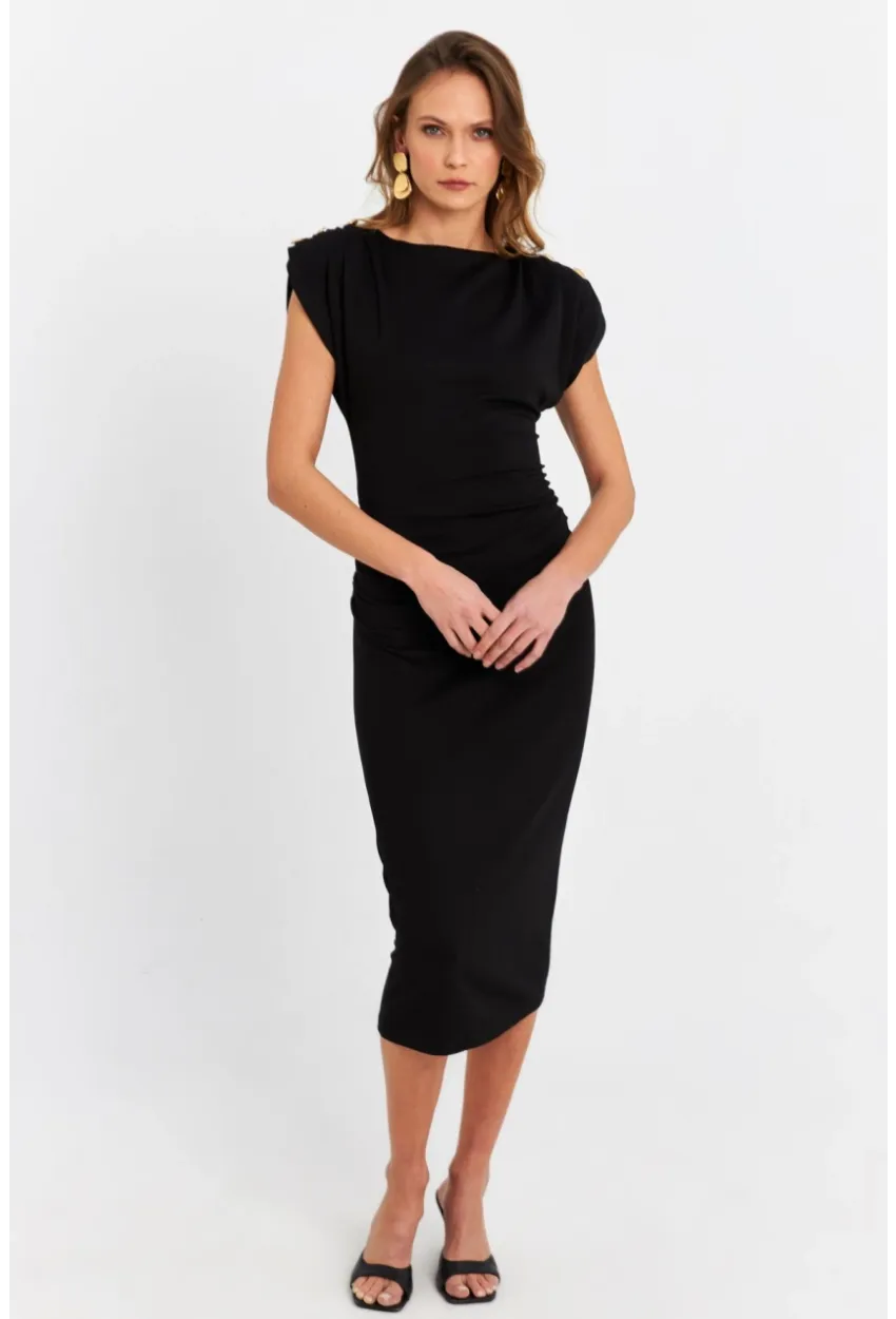 Kadın Siyah Düğme Aksesuarlı Vatkalı Midi Elbise MOD4272