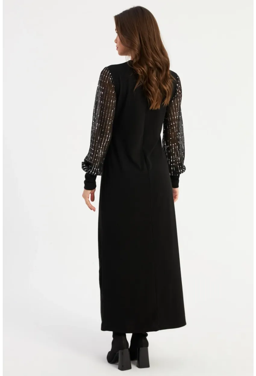 Kadın Siyah Kolları Parlak Tül Detaylı Maxi Elbise MBK56