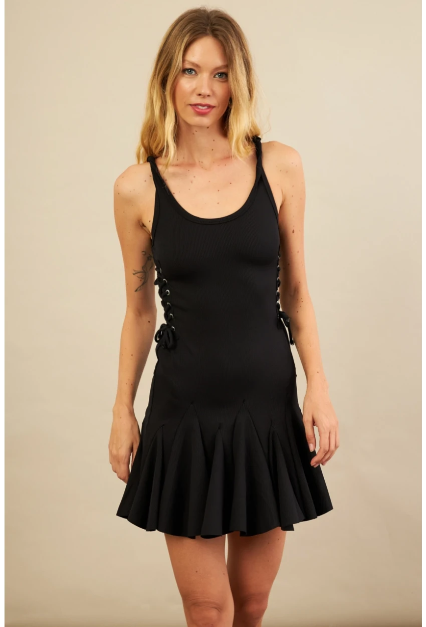 Kadın Siyah Kuş Gözlü Fırfırlı Midi Elbise YEL221710