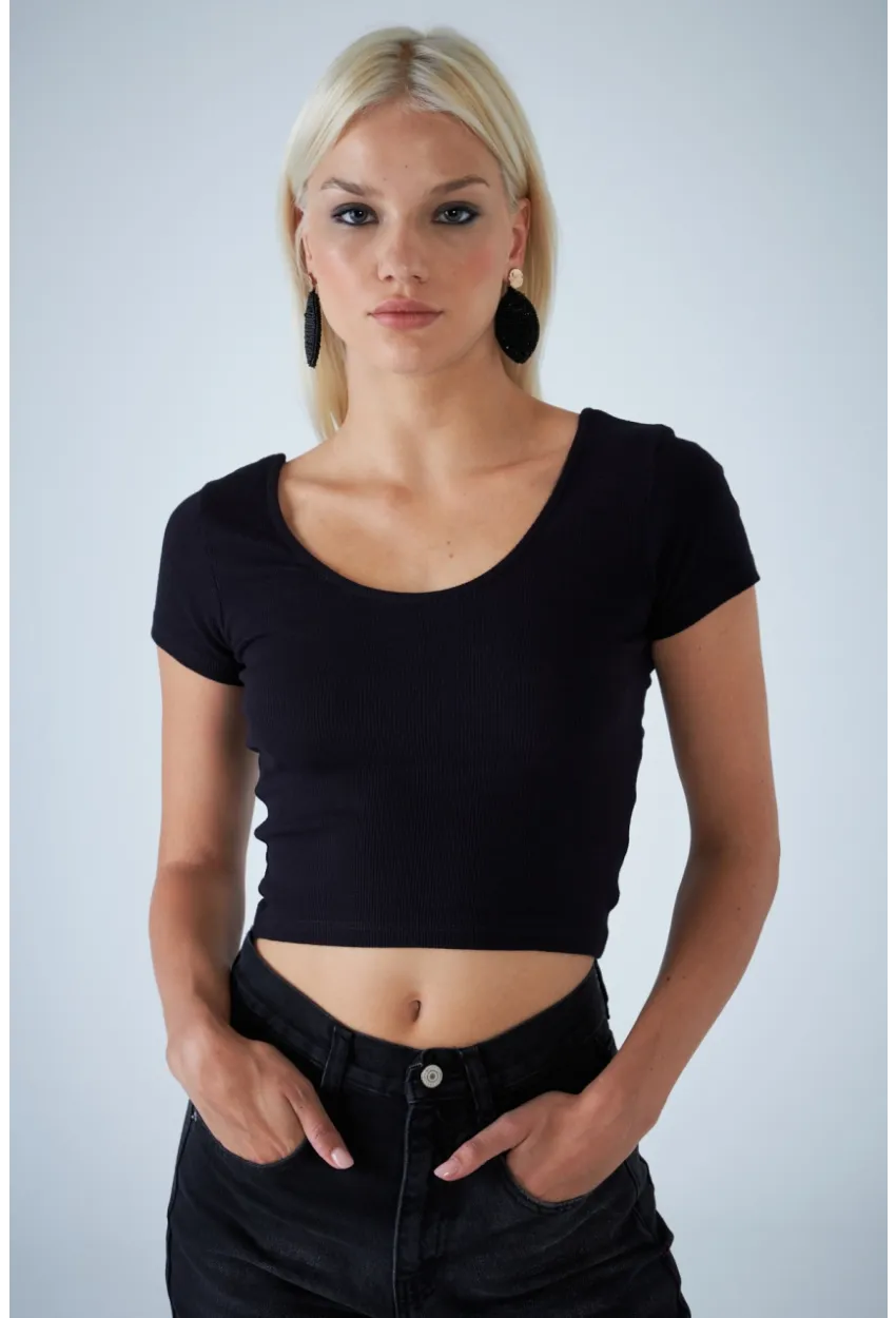 Kadın Siyah Ön Arka U Bluz EV57
