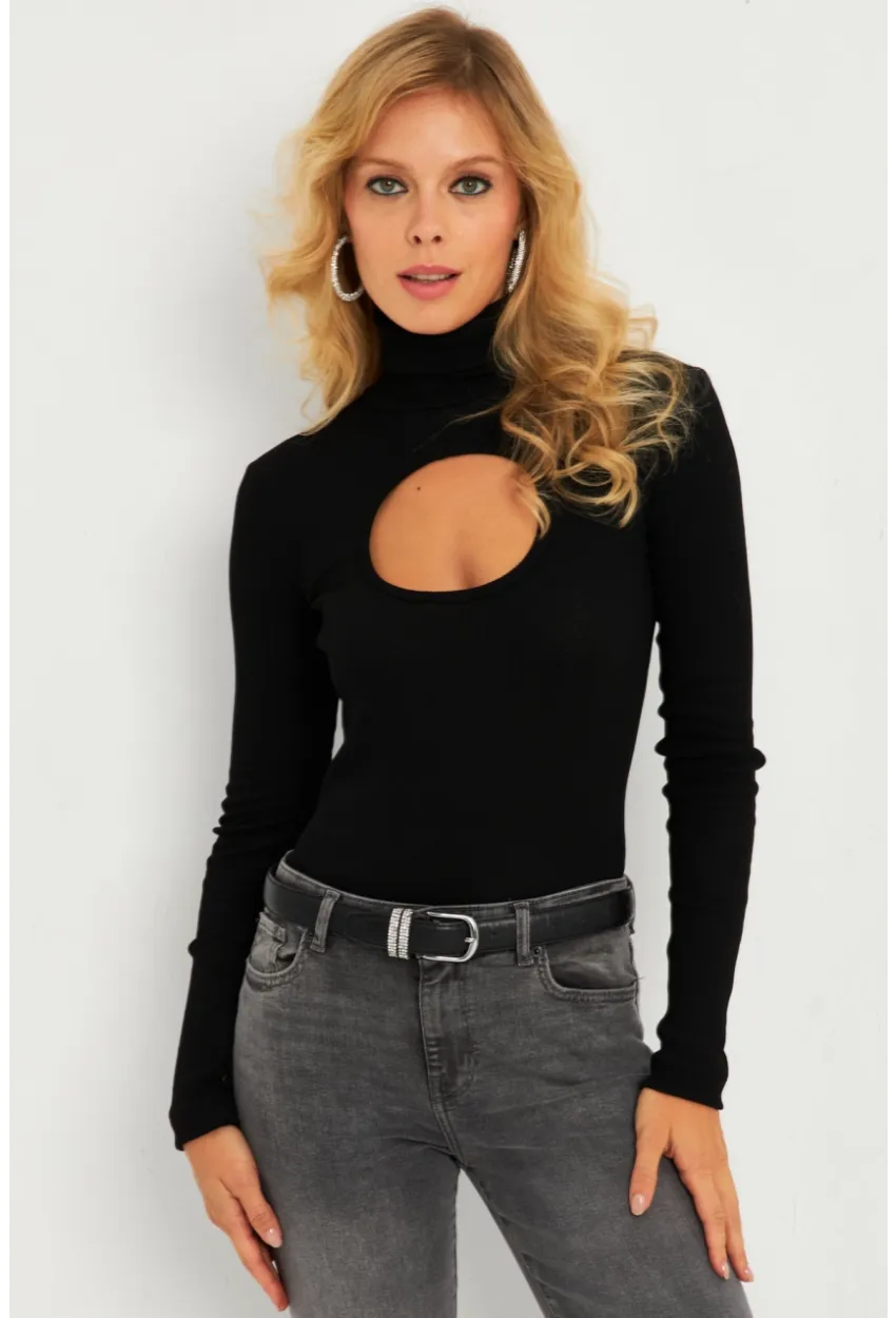 Kadın Siyah Pencereli Balıkçı Yaka Bluz COL2909