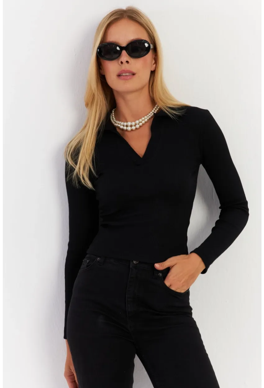 Kadın Siyah Polo Yaka Kaşkorse Bluz LON3006