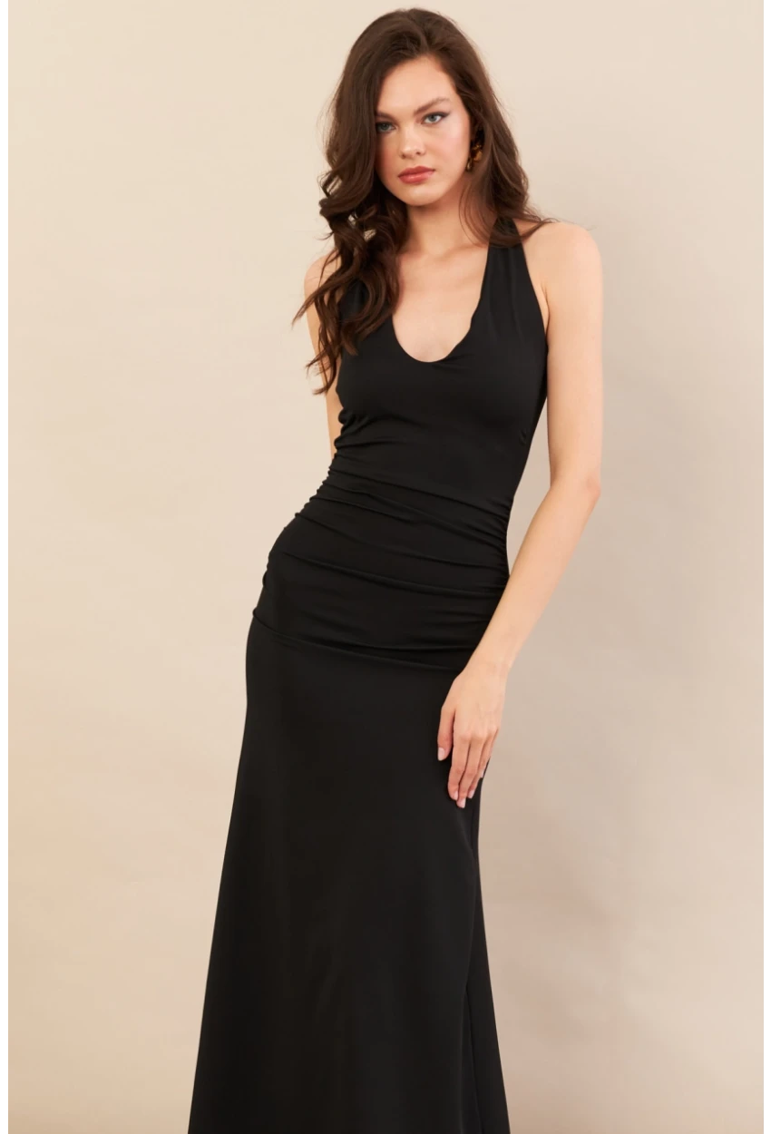 Kadın Siyah Sırtı Açık Boyun Bağlamalı Maxi Elbise DCF061