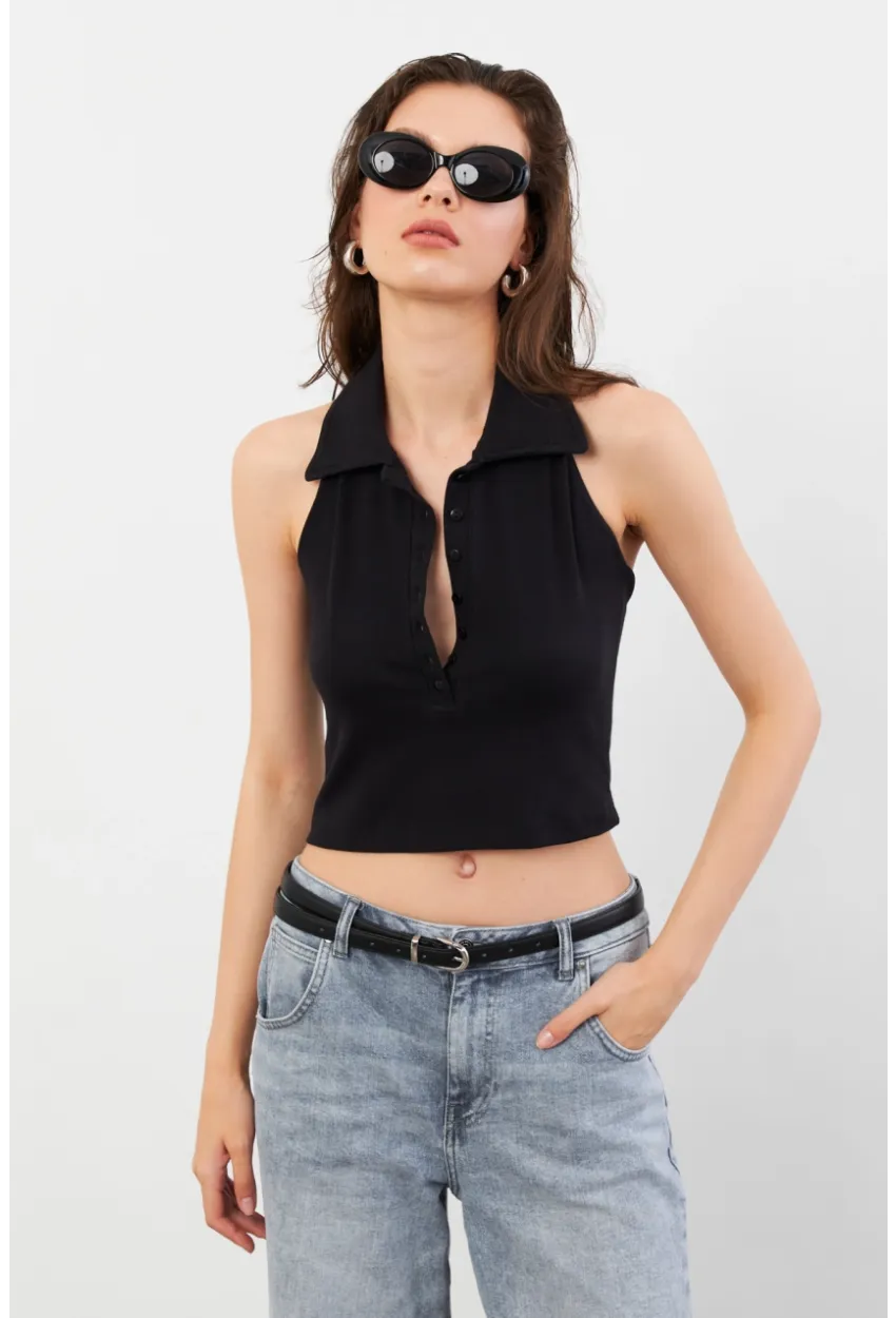Kadın Siyah Sırtı Açık Düğmeli Bluz LPP1246-90